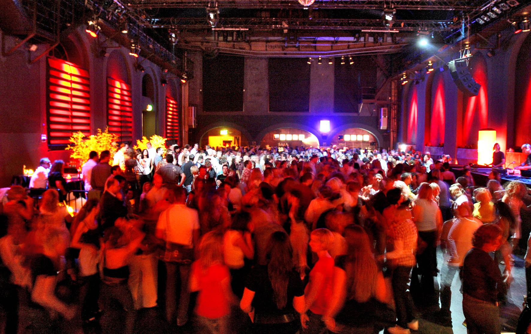 Radio Gong Ü30 Party im Muffatwerk